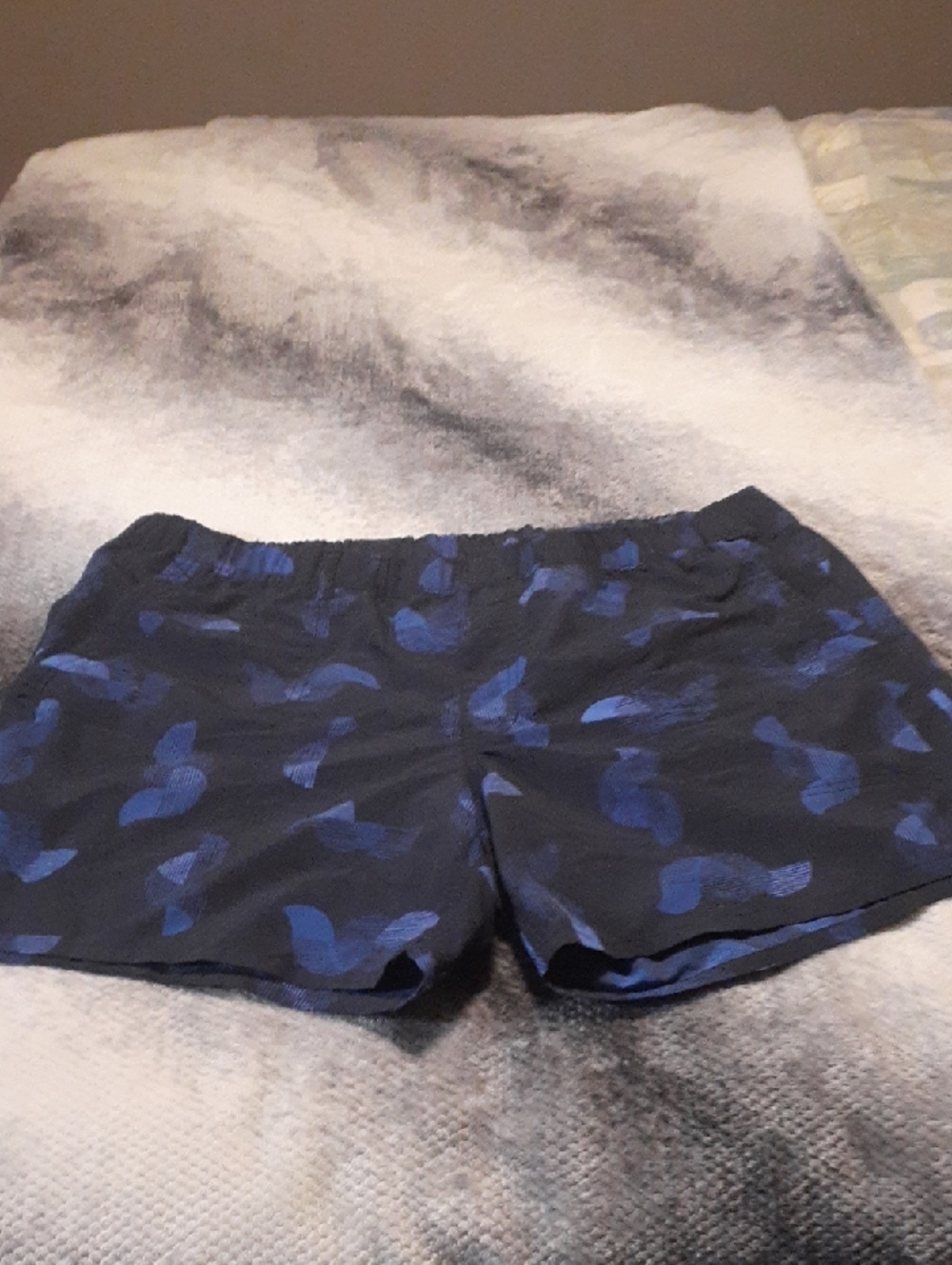 REI Men's Black and Blue Shorts Mens XL